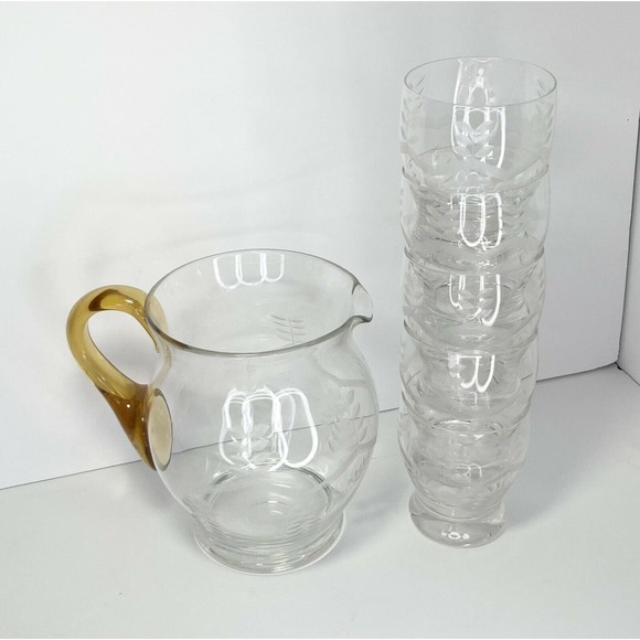 Vintage Etched Amber Glass Handled Pitcher 6 7/8” w/ 5 Matching Glasses 3 3/4” - Picture 3 of 7